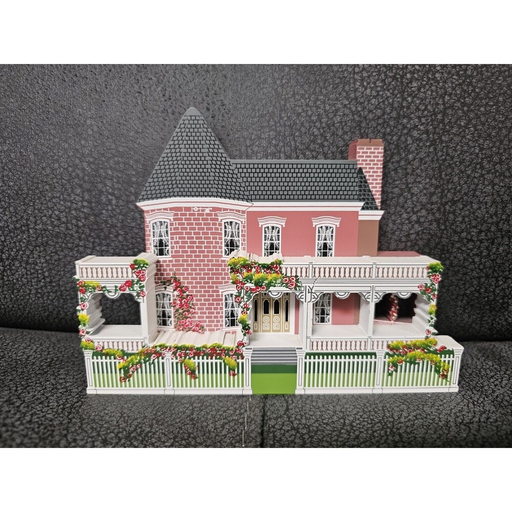 Sheila's 1995 House Collectibles Gone with the Wind Aunt PittyPat's Old South